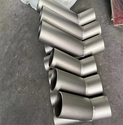 Astm A234 Wp5 Sch 160 কার্বন স্টিল পাইপ টি বাট ওয়েল্ড রিডুসিং সিমলেস