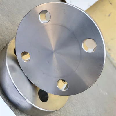 ASTM A105 CS ব্লাইন্ড ফ্ল্যাঞ্জ PN25 নকল 150LB - 900LB পাইপের জন্য